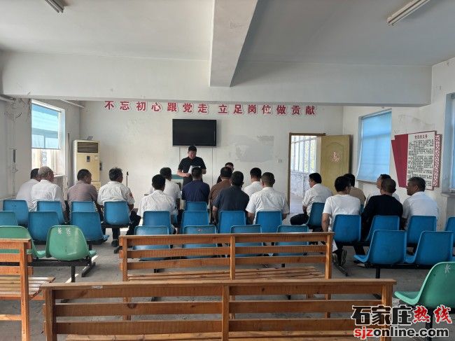 石家莊公交201路車隊(duì) 多措并舉護(hù)航開(kāi)學(xué)季